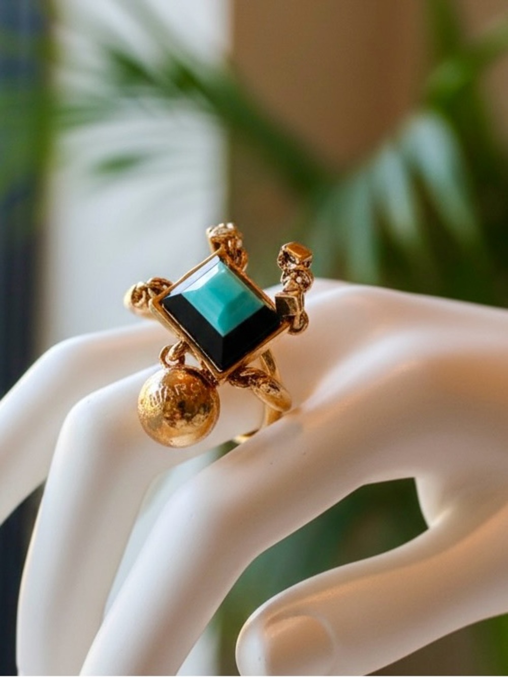 Marc by Marc Jacobs Stacked Figure Block
Ring - Dusty Jade Green - NWT Size 7 - Picture 2 of 13